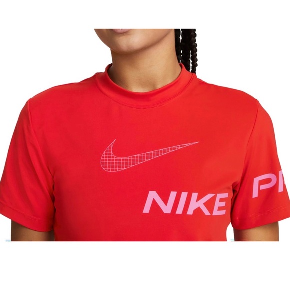 New w/ Tags* Nike Crop Top (also have matching bottoms) (Dri-Fit) - Picture 3 of 6